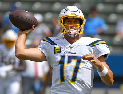 QBリバース現役引退 故郷の高校で指導者に