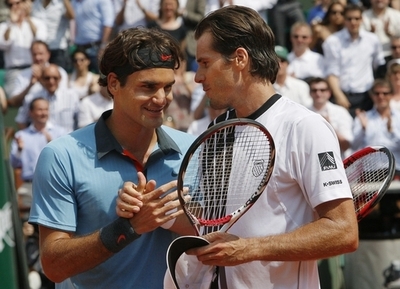 男子準決勝 過去の対戦ではフェデラーが有利、ウィンブルドン選手権