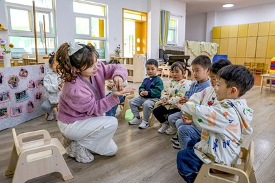 中国は小学校入学前の1年の幼稚園保育教育費を減免 育児コスト削減