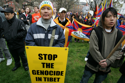 米下院議員、ブッシュ大統領らの五輪開会式出席を禁じる法案を提出