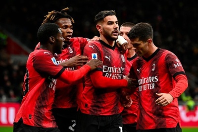 ミラン辛勝、ナポリは新監督初陣で白星