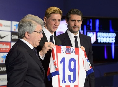 アトレティコ復帰のトーレス、狙うはタイトル