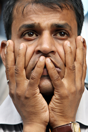 米金融安定化法案否決で、世界市場に不安広がる