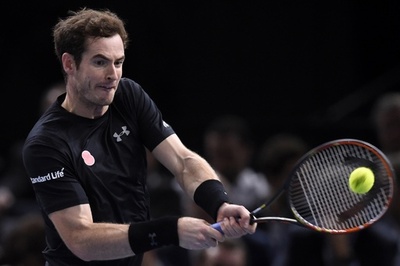 マレーが新星退け3回戦へ、デ杯の予習に意欲 パリ・マスターズ