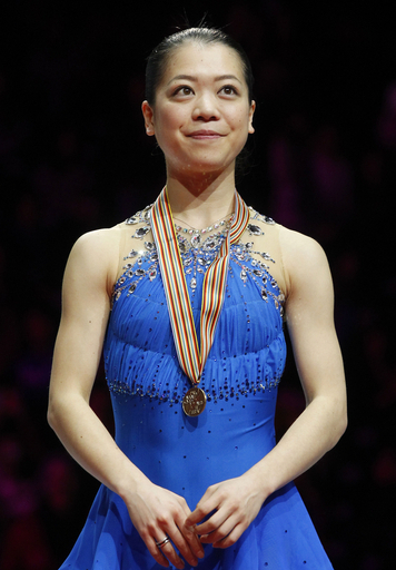 鈴木が銅メダル獲得、コストナーが初優勝 世界フィギュア