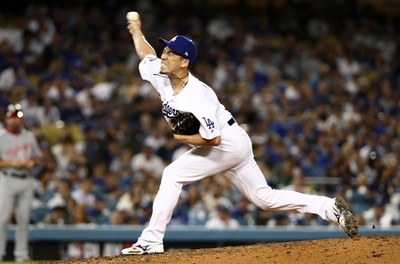 ドジャース完勝で地区S好発進、カージナルスは逆転勝ち