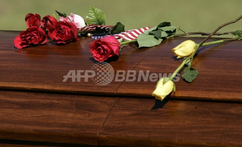 加州遺体安置所で増え続ける遺体、原因は不況