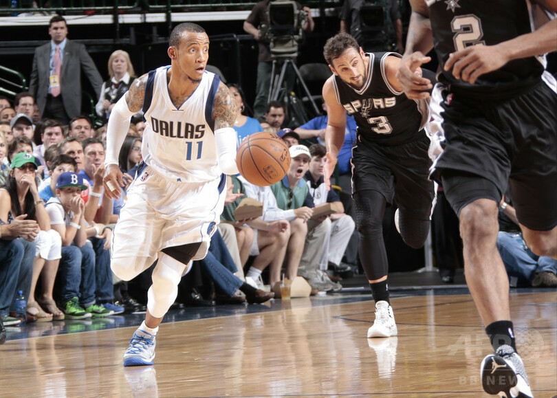 マブス、スパーズを破って順位でも肉迫