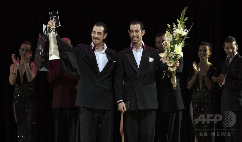 タンゴ世界選手権、同性ペアが初めて入賞