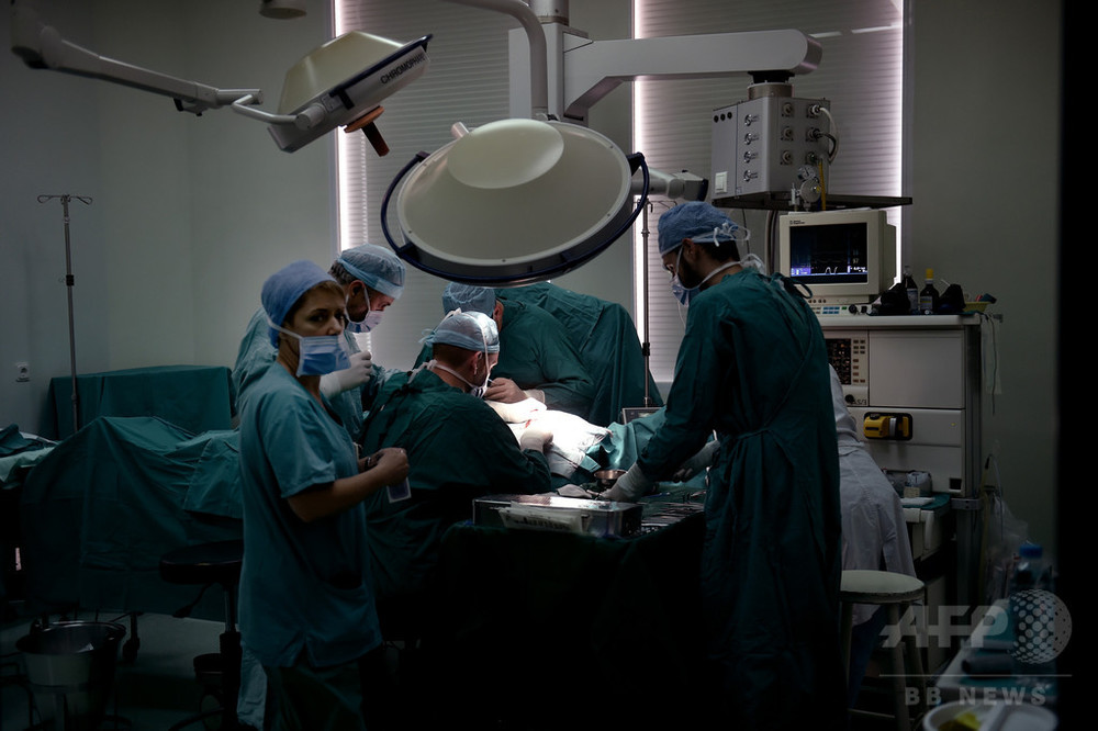 手術中の音楽、患者の安全を脅かす恐れ 研究 写真1枚 国際ニュース：AFPBB News