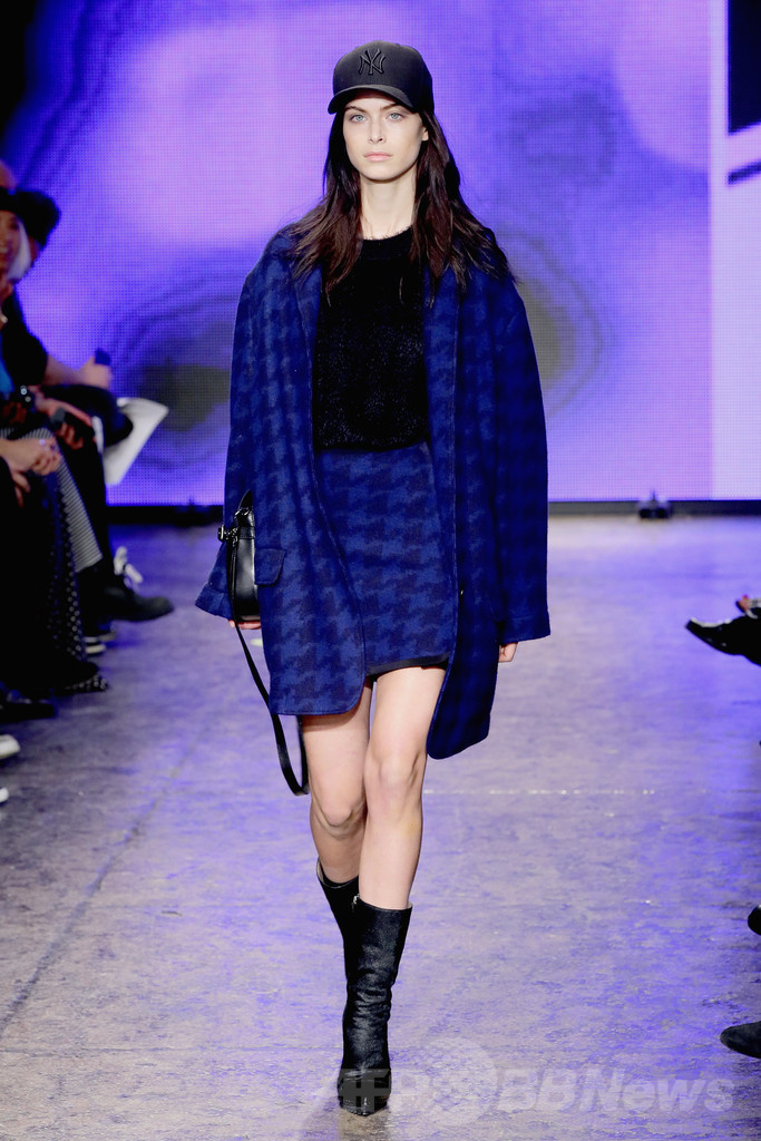 ＜14/15年秋冬NYコレクション＞DKNY