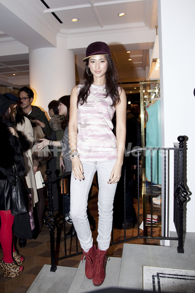 ｢メゾン キツネ｣日本初路面店オープン！パーティには多彩なゲストらも出席