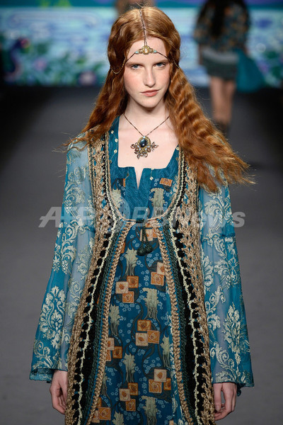 ＜14年春夏NYコレクション＞アナ スイ