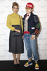 東京・青山にオープンしたマーク ジェイコブス（MARC JACOBS）旗艦店「MARC JACOBS AOYAMA」オープニングレセプションに出席したアーティスト、デザイナーのバーバル（VERBAL）とデザイナーのYOON（2010年12月2日撮影）。(c)MARC JACOBS