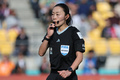 サッカー女子W杯オーストラリア・ニュージーランド大会、グループE、米国対オランダ。試合を裁く山下良美主審（2023年7月27日撮影）。(c)Marty MELVILLE / AFP