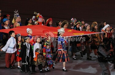 また「やらせ」か五輪開会式、「少数民族の子ども」実は漢民族 写真12