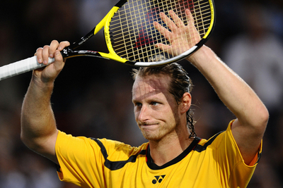 ナルバンディアン ダビデンコを下し決勝進出