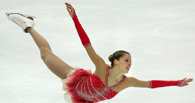 コストナー 女子シングルで逆転優勝、フィギュアGP第5戦