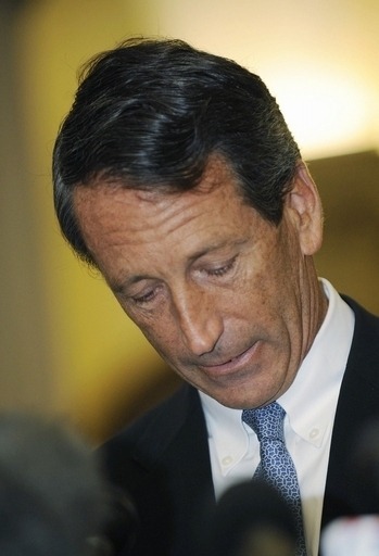 謎の失踪、実は不倫旅行 米知事が認める