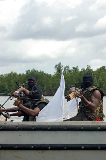 武装グループが露企業の従業員6人を拉致、運転手1人を殺害