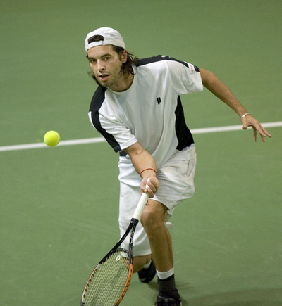 モンタネス バストルを下しベスト8