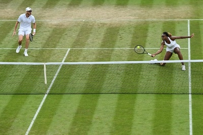 ヴィーナス/J・マレー組は2回戦敗退 ウィンブルドン混合複