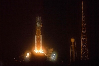 NASA、アルテミス計画の延期発表 米の月面着陸ミッションに暗雲