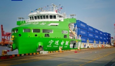 中国初の1万トン級純電気駆動スマートコンテナ船が商業運航を開始