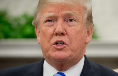 トランプ氏、北朝鮮の首脳会談中止警告に「様子見る」