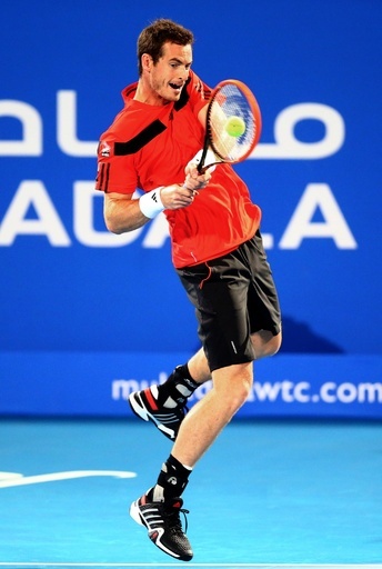 マレー、ツォンガに敗れ復帰戦飾れず ムバダラ・ワールドテニス選手権