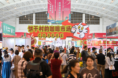 コーヒー豆の高騰、各ブランドの値上げ動向は