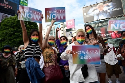 LGBT法案成立求めデモ 渋谷