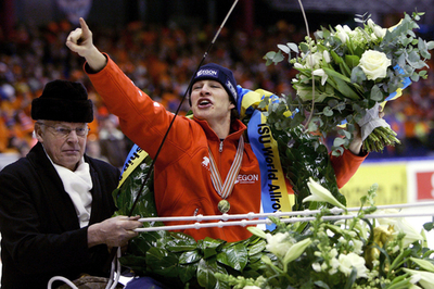 ＜07世界オールラウンドスピードスケート選手権＞クラマー 男子総合優勝を果たす - オランダ