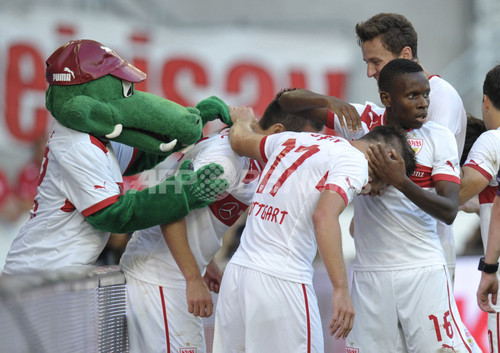 シュツットガルト イビシェヴィッチの2ゴールで勝利 欧州リーグプレーオフ 写真10枚 ファッション ニュースならmode Press Powered By Afpbb News