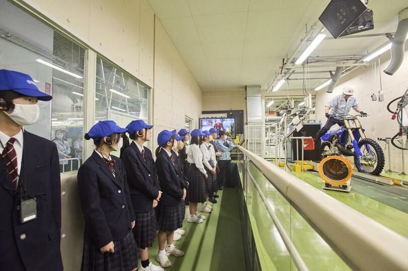 【ニュースレター】地域学校から好評、二輪車組立工場見学に累計3万5,000人