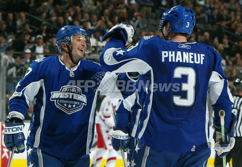 ＜06-07NHL 第55回オールスター・ゲーム＞ウェスタン・カンファレンス 12得点を挙げてイースタン・カンファレンスを破る - 米国