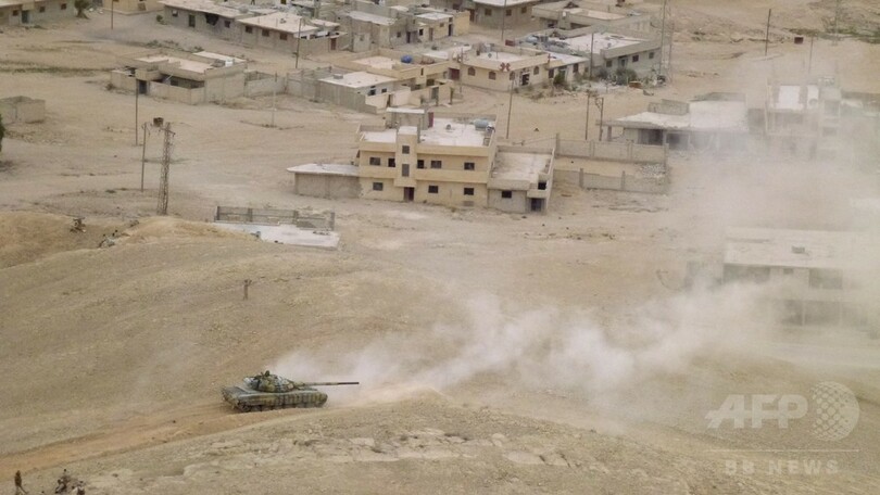 シリア政府軍、ISからパルミラを奪還「象徴的大勝利」