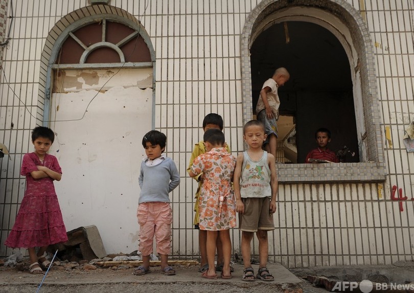 中国の人口抑制策、新疆の少数民族400万人の出生に影響か 研究