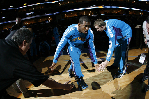 クリス・ポール 連続スティール試合数でNBA記録に並ぶ 写真2枚 国際