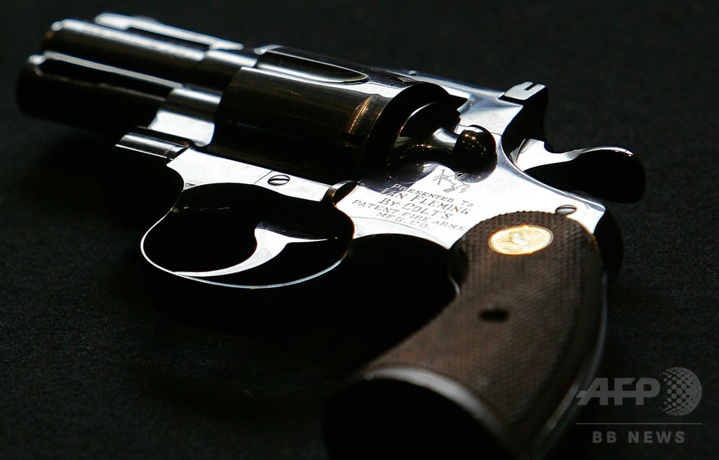 米銃器老舗コルトが破産法申請へ、WSJ紙 米銃器老舗コルトが破産法申請へ、WSJ紙