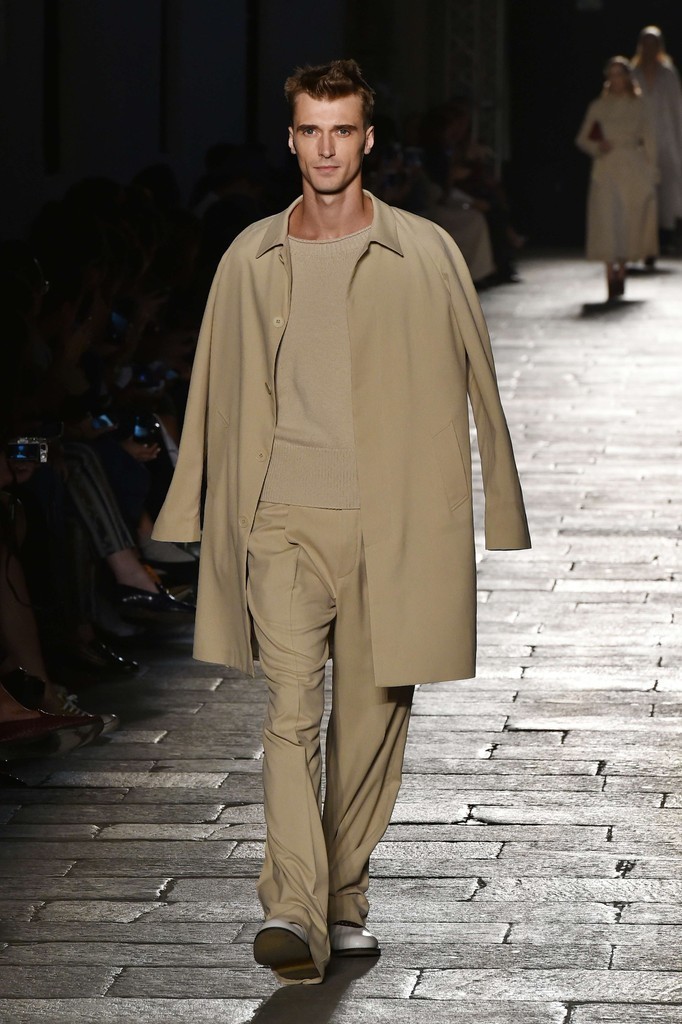 「ボッテガ・ヴェネタ」17年春夏