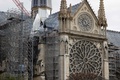 フランス・パリのノートルダム大聖堂での修復作業（2024年10月21日撮影）。(c)Ludovic MARIN / AFP