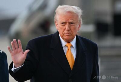 トランプ氏、対ロシア制裁検討「今すぐ交渉のテーブルに着け」