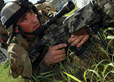 豪軍首都入りで緊張した静けさ - 東ティモール