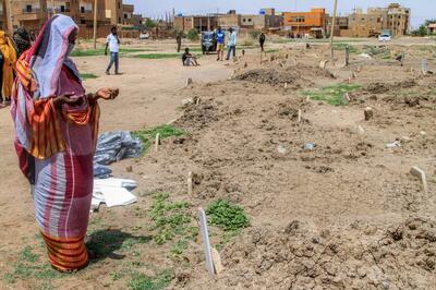 スーダン政府軍、ダルフールでUAE機を撃墜 コロンビア人傭兵ら40人殺害