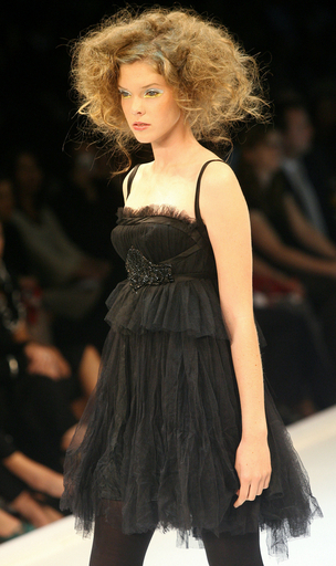 ＜07/08年秋冬メルボルン・ファッション・ウィーク＞アウレリオ・コスタレラ、新作を発表 - オーストラリア