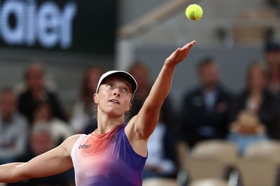 シフィオンテクが完勝発進 2回戦で大坂と激突へ 全仏OP