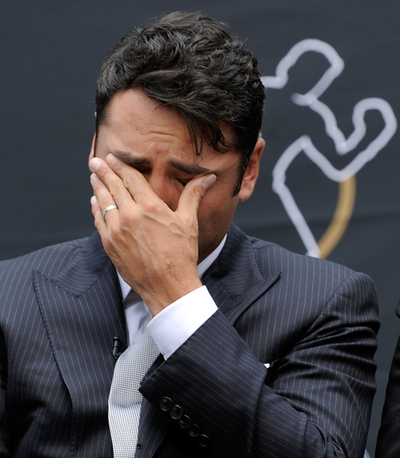 元6階級王者デラホーヤが現役引退を発表