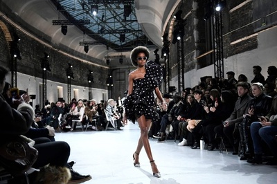 「アレクサンドル・ボーティエ」19年春夏パリ・オートクチュール