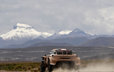 ペテランセル、前日の大失速から立ち直り第8S制す